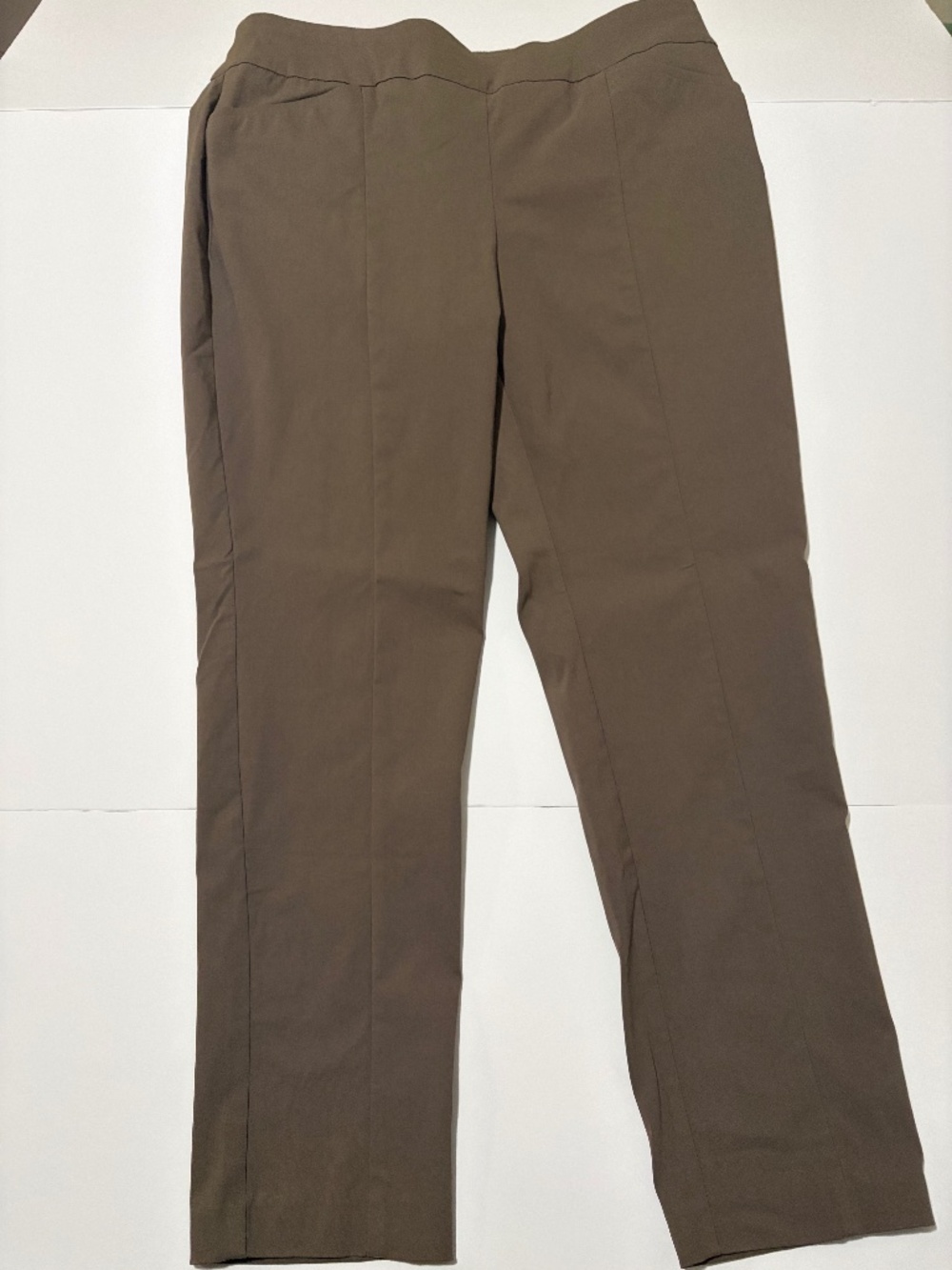 NWT Chico's Outlet Perfect Stretch Fab Slim Josie Pants Brown Sz 2.5 Short